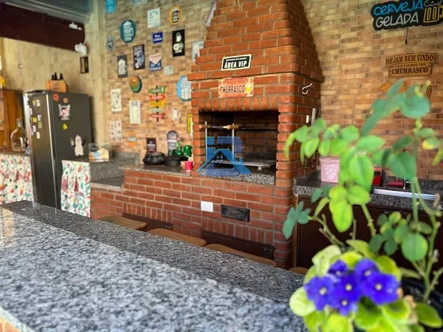 Casa com 253m² 2 quartos e 3 banheiros, à venda, no bairro Condomínio Jardim das Paineiras em Itatiba