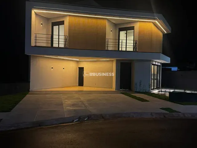 Casa 3 quartos e 4 banheiros, à venda, no bairro Parque Brasil 500 em Paulínia