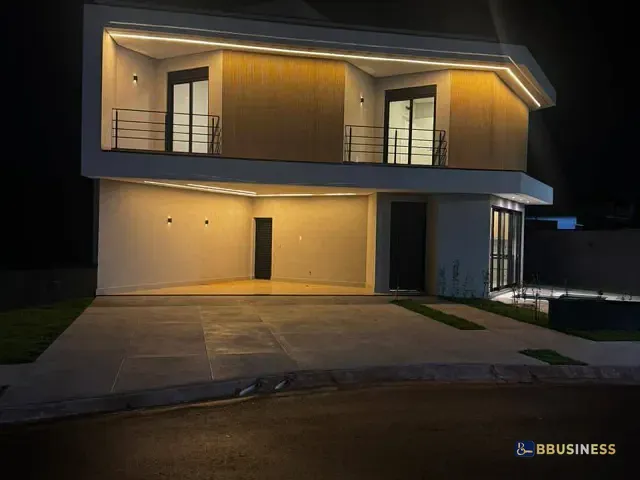 Casa 3 quartos e 4 banheiros, à venda, no bairro Parque Brasil 500 em Paulínia