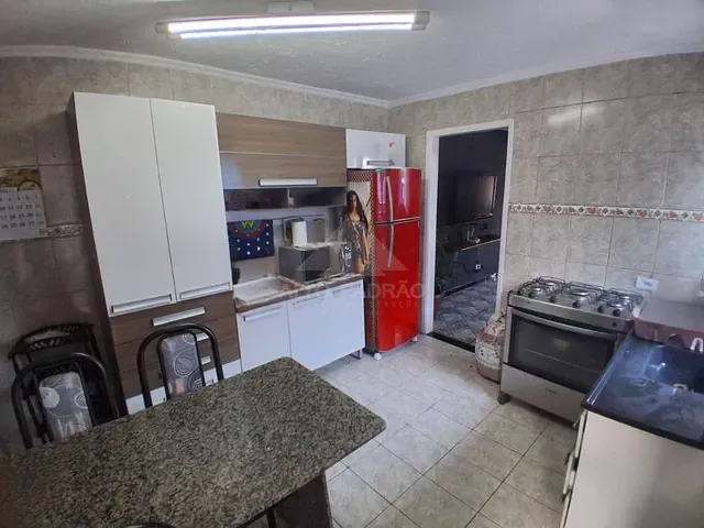 Casa com 150m² 4 quartos e 2 banheiros, à venda, no bairro Jardim Mauá em Mauá