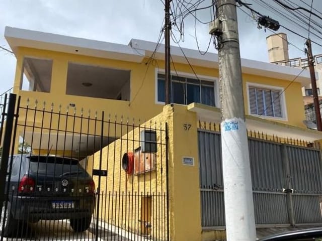 Casa com 180m² 4 quartos e 3 banheiros, à venda, no bairro Parque Ipe em São Paulo