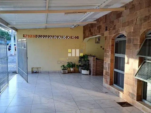 Casa com 250m² 3 quartos e 1 banheiro, à venda, no bairro Parque João de Vasconcelos em Sumaré