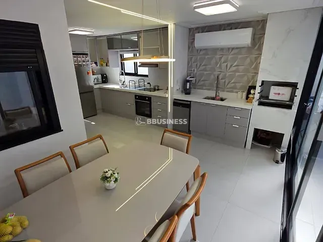 Casa com 120m² 2 quartos e 2 banheiros, à venda, no bairro Mauá em São Caetano do Sul