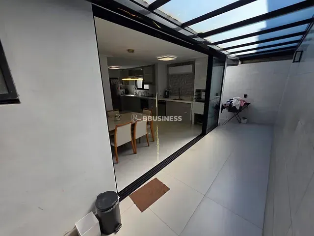 Casa com 120m² 2 quartos e 2 banheiros, à venda, no bairro Mauá em São Caetano do Sul