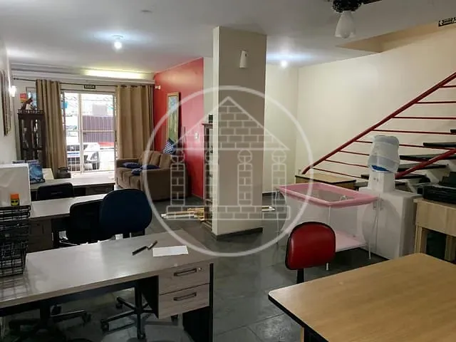 Casa com 200m², à venda ou para alugar, no bairro Santo Amaro em São Paulo