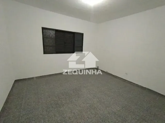 Apartamento com 35m² 1 quarto e 1 banheiro, para alugar, no bairro Vila Yara em Osasco