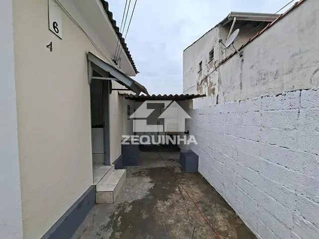 Casa com 110m² 1 quarto e 1 banheiro, para alugar, no bairro Vila Osasco em Osasco