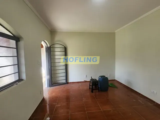 Casa com 300m² 4 quartos e 2 banheiros, à venda, no bairro Jardim América em Rio Claro
