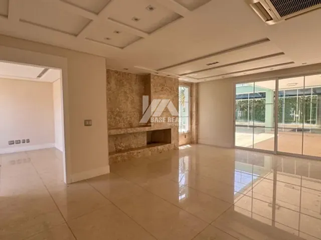 Casa 5 quartos e 6 banheiros, para alugar, no bairro Orfãs em Ponta Grossa