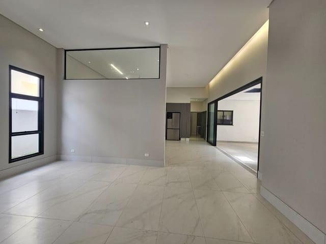 Casa com 450m² 3 quartos e 5 banheiros, à venda ou para alugar, no bairro Jardim do Golfe em São José dos Campos