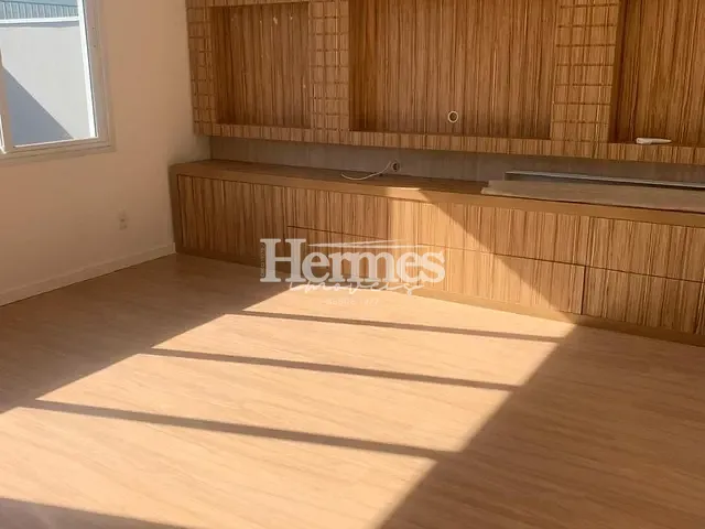 Casa com 380m² 3 quartos e 4 banheiros, à venda, no bairro Jardim América em Paulínia