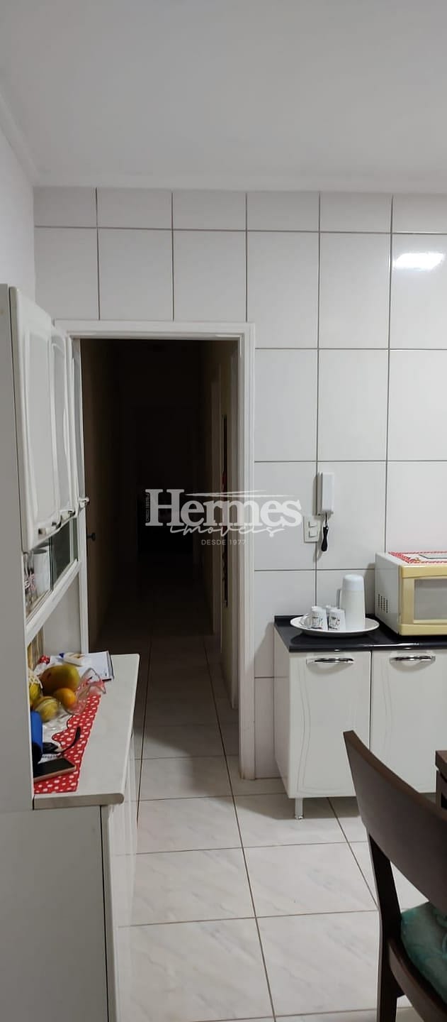 Casa à venda com 2 quartos, 72m² - Foto 18