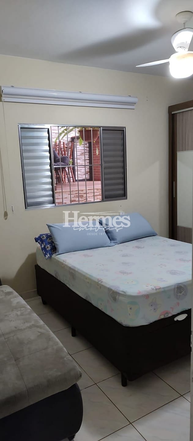 Casa à venda com 2 quartos, 72m² - Foto 10