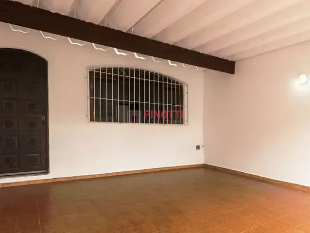 Casa 2 quartos e 1 banheiro, à venda, no bairro Nova Petrópolis em São Bernardo do Campo