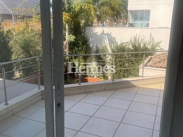 Casa com 460m² 3 quartos e 5 banheiros, à venda, no bairro Parque Brasil 500 em Paulínia