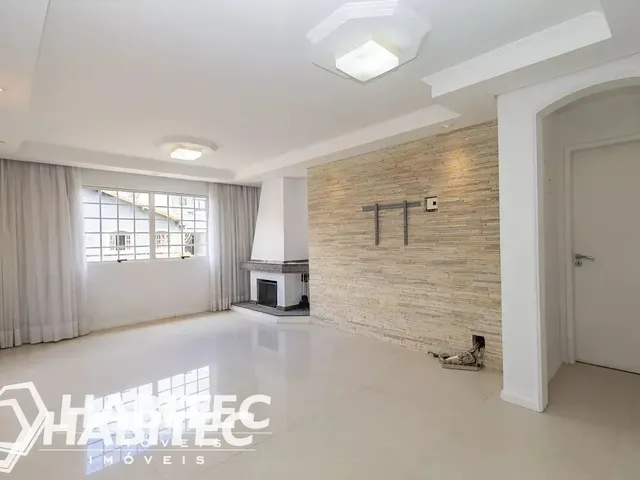 Casa com 404m² 3 quartos e 4 banheiros, à venda, no bairro Orleans em Curitiba