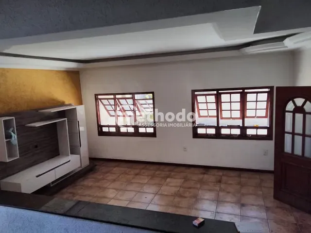Casa com 360m² 3 quartos e 3 banheiros, à venda, no bairro Vila Aeroporto em Campinas