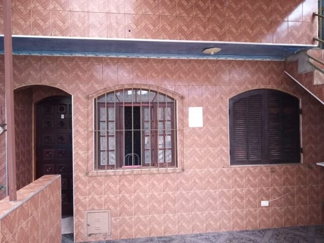 Casa com 342m² 8 quartos e 6 banheiros, à venda, no bairro Vila Menck em Osasco