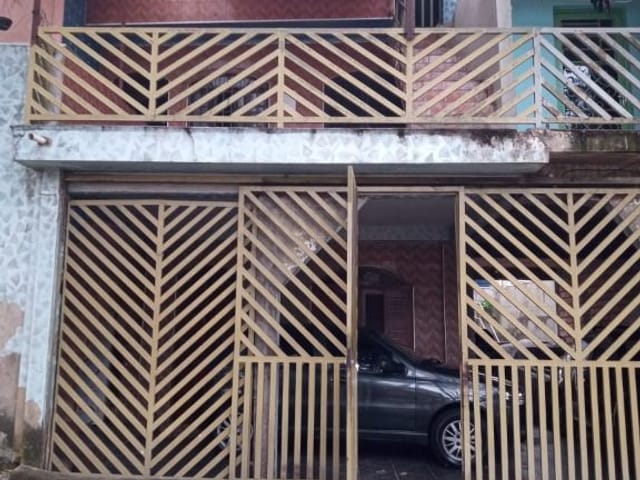 Casa com 342m² 8 quartos e 6 banheiros, à venda, no bairro Vila Menck em Osasco