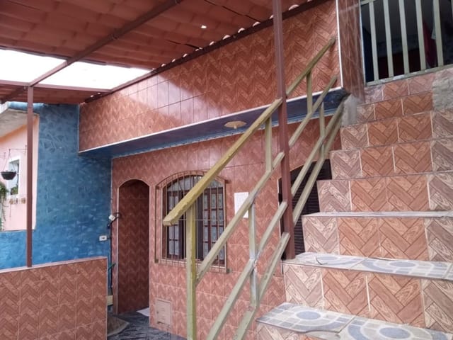 Casa com 342m² 8 quartos e 6 banheiros, à venda, no bairro Vila Menck em Osasco