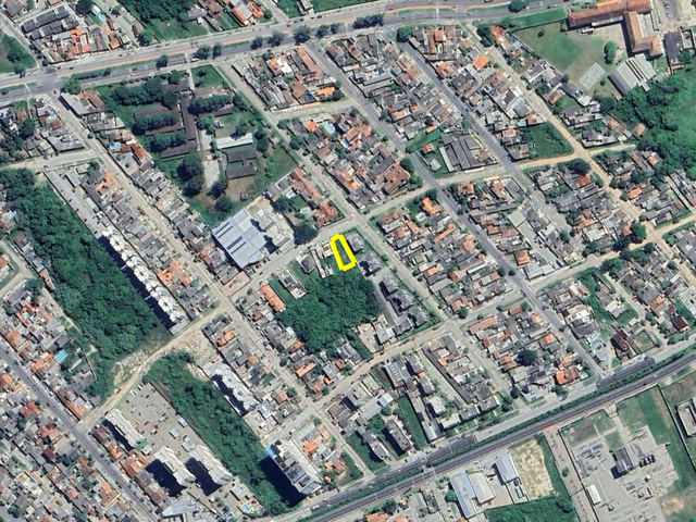 Casa 2 quartos e 1 banheiro, à venda, no bairro Areal em Pelotas