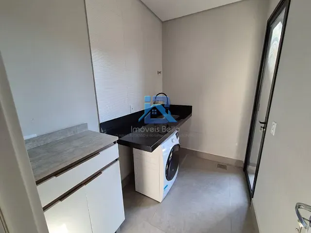 Casa com 430m² 3 quartos e 4 banheiros, à venda, no bairro Bairro Itapema em Itatiba