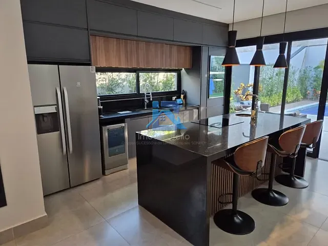Casa com 430m² 3 quartos e 4 banheiros, à venda, no bairro Bairro Itapema em Itatiba