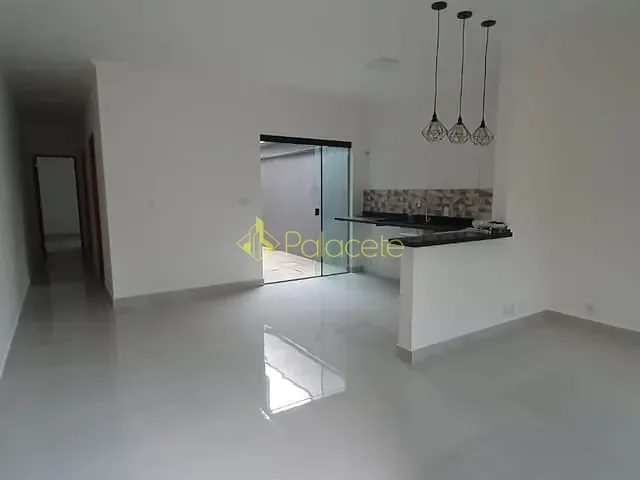 Casa com 125m² 2 quartos e 1 banheiro, à venda, no bairro Residencial San Marino em Taubaté
