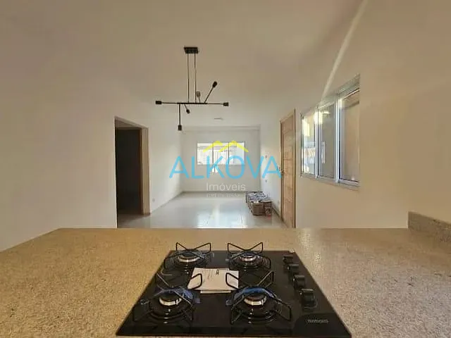 Casa 3 quartos e 3 banheiros, à venda, no bairro Jardim das Indústrias em São José dos Campos