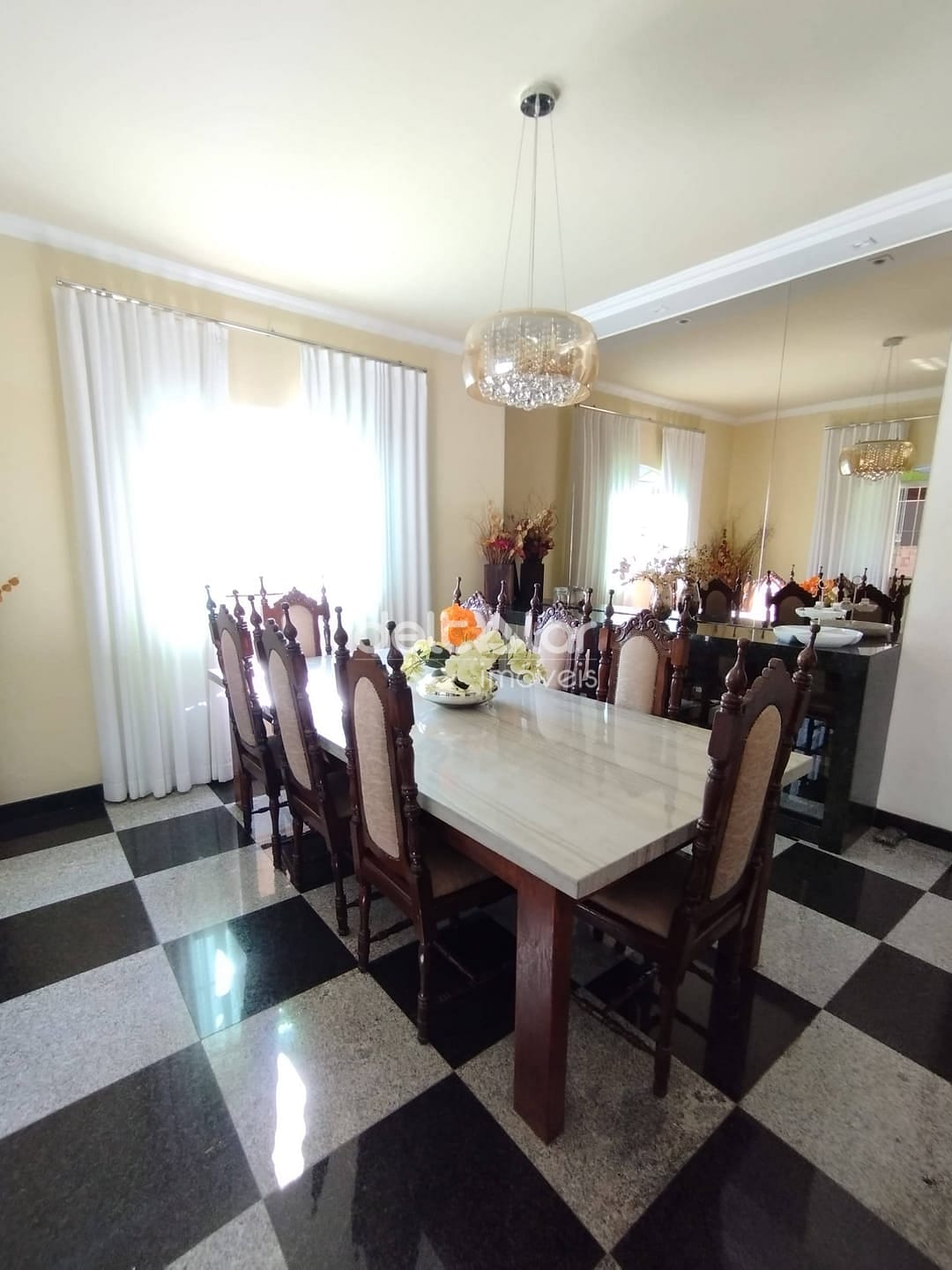 Casa à venda com 4 quartos, 309m² - Foto 14