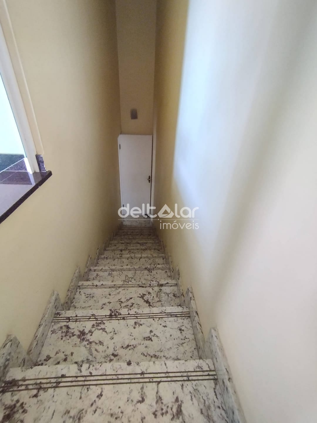 Casa à venda com 4 quartos, 309m² - Foto 30