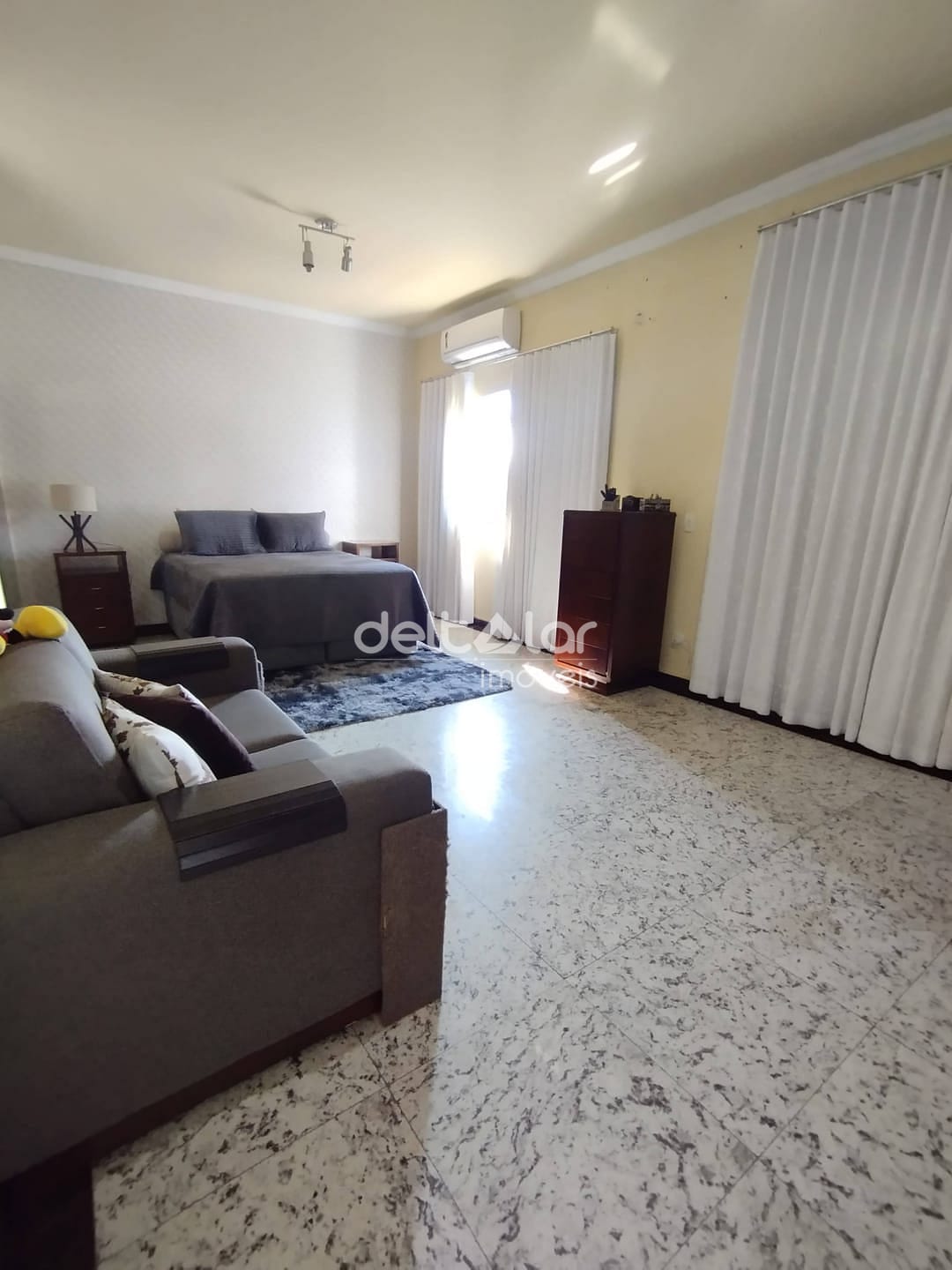 Casa à venda com 4 quartos, 309m² - Foto 31