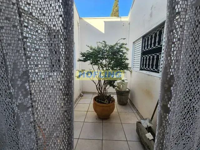 Casa com 300m² 3 quartos e 2 banheiros, à venda, no bairro Jardim América em Rio Claro