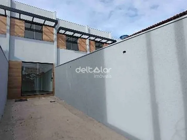 Casa com 109m² 2 quartos e 3 banheiros, à venda, no bairro Rio Branco (Venda Nova) em Belo Horizonte