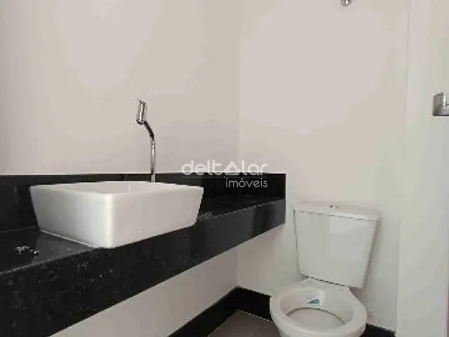 Casa com 109m² 2 quartos e 3 banheiros, à venda, no bairro Rio Branco (Venda Nova) em Belo Horizonte