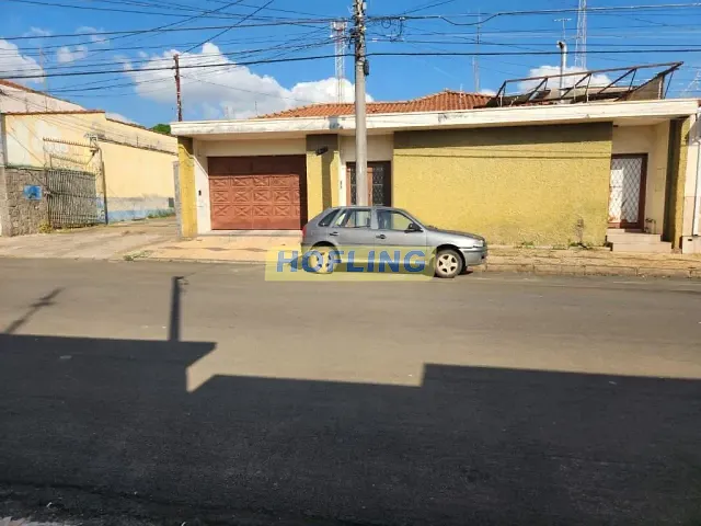 Casa com 1373m² 3 quartos e 2 banheiros, à venda, no bairro Jardim Claret em Rio Claro