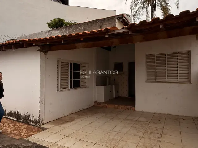 Casa com 410m², para alugar, no bairro Jardim Emília em Sorocaba