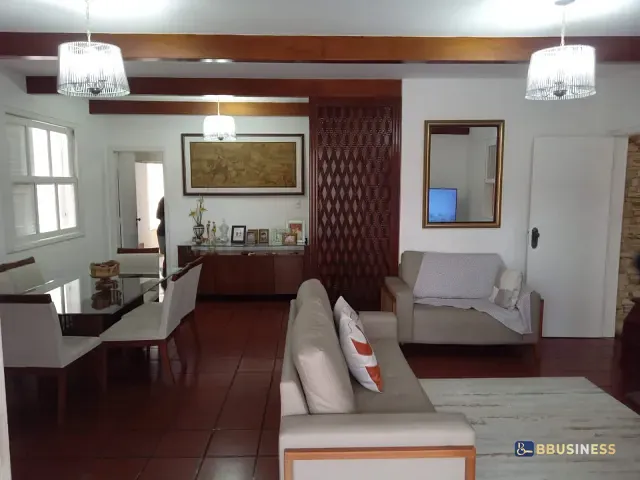 Casa 4 quartos e 4 banheiros, à venda, no bairro Parque Rosário em Campos dos Goytacazes