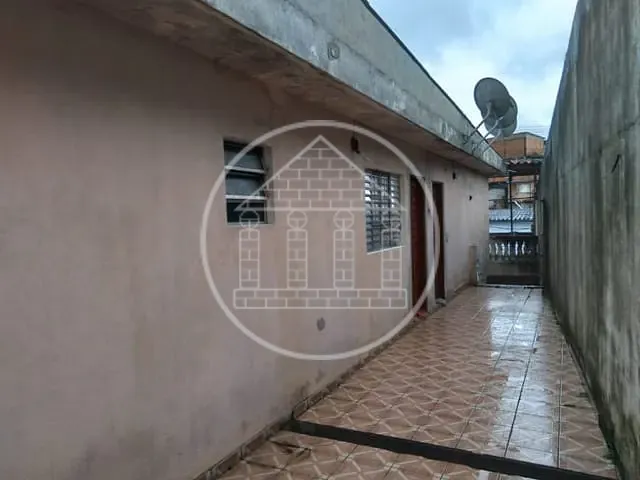 Casa com 333m² 6 quartos e 3 banheiros, à venda, no bairro Jardim Santa Rita em São Paulo