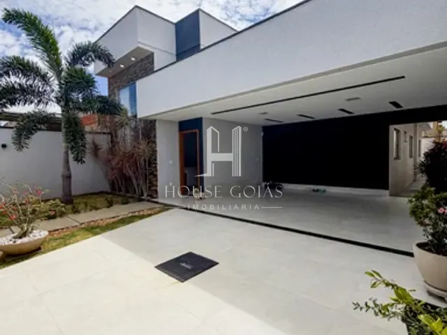 Casa com 250m² 3 quartos e 3 banheiros, à venda, no bairro Residencial Kátia em Goiânia