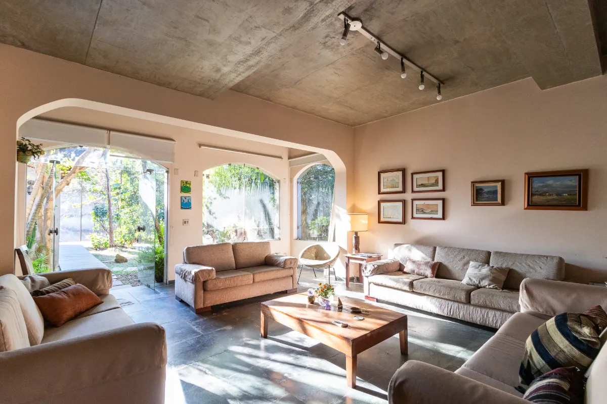 Casa para venda em Campo Belo com 4 quartos, sendo 1 suíte, 329m²