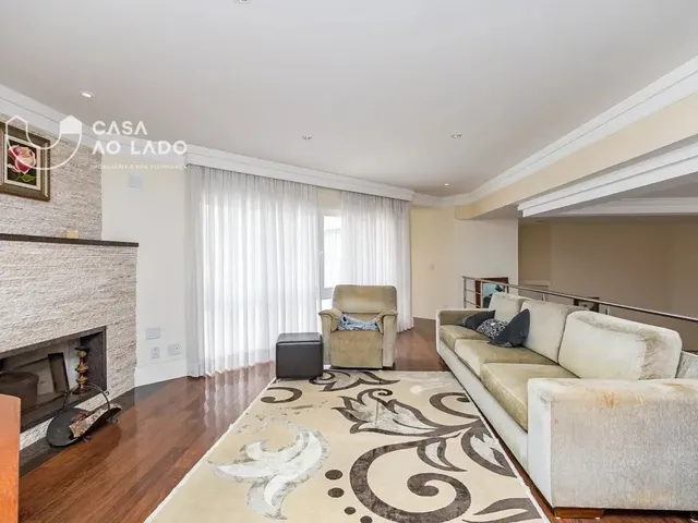 Casa com 559m² 4 quartos e 7 banheiros, à venda, no bairro Taboão em Curitiba