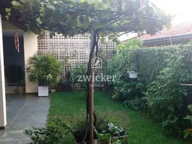 Casa com 242m² 4 quartos e 4 banheiros, à venda, no bairro Vila Pacífico em Bauru