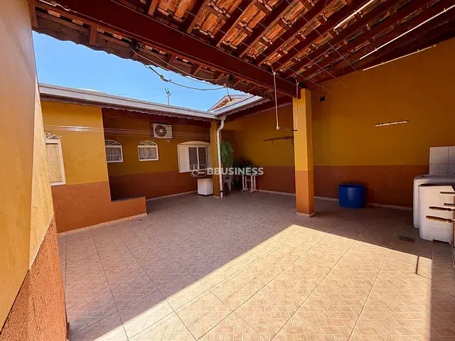 Casa 3 quartos e 3 banheiros, à venda, no bairro Villa Perseu Leite de Barros em Campinas