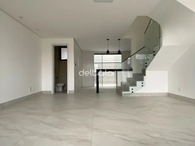 Casa com 96m² 3 quartos e 2 banheiros, à venda, no bairro Planalto em Belo Horizonte