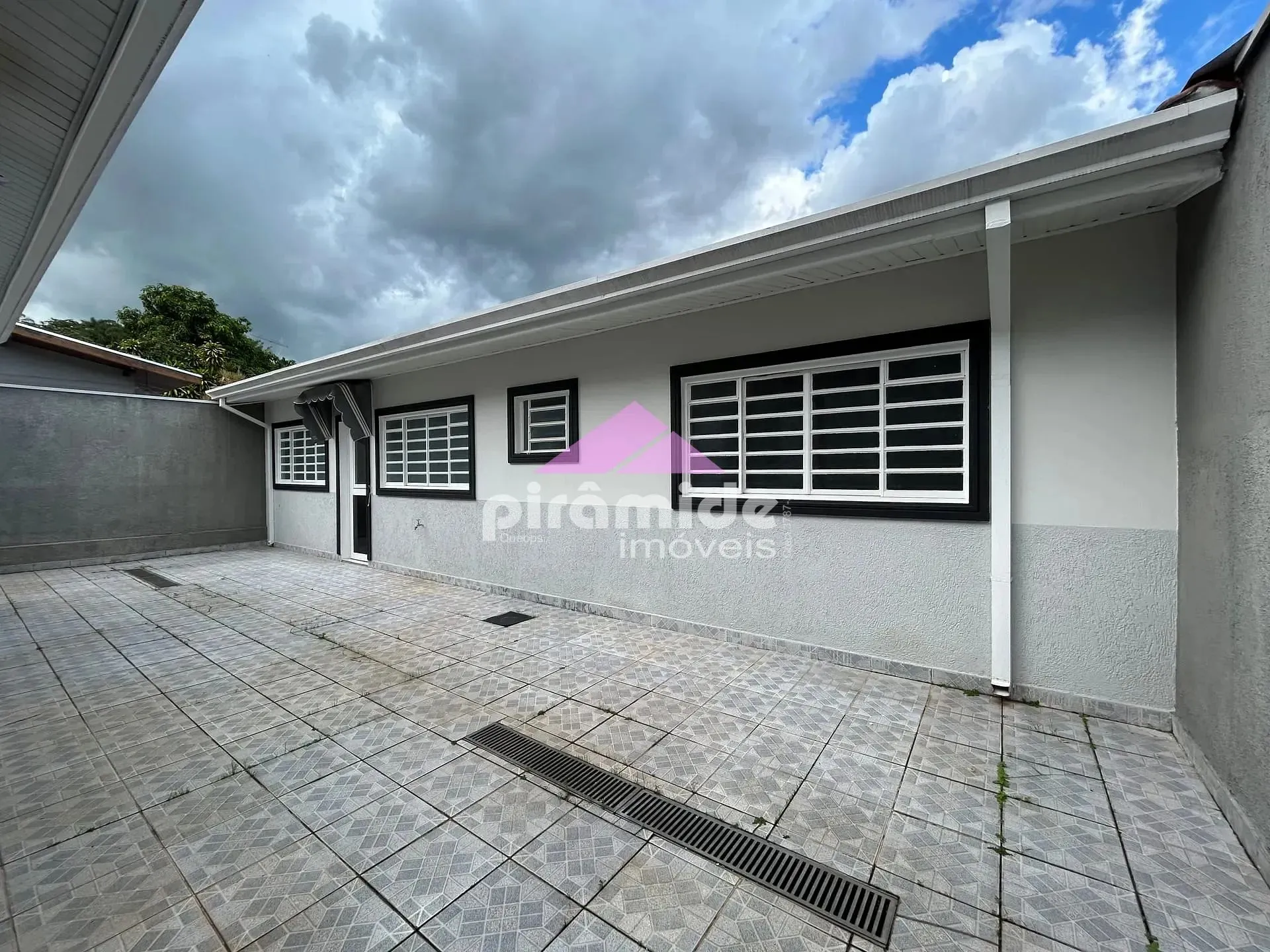 Casa, 4 quartos, 298 m² - Foto 26