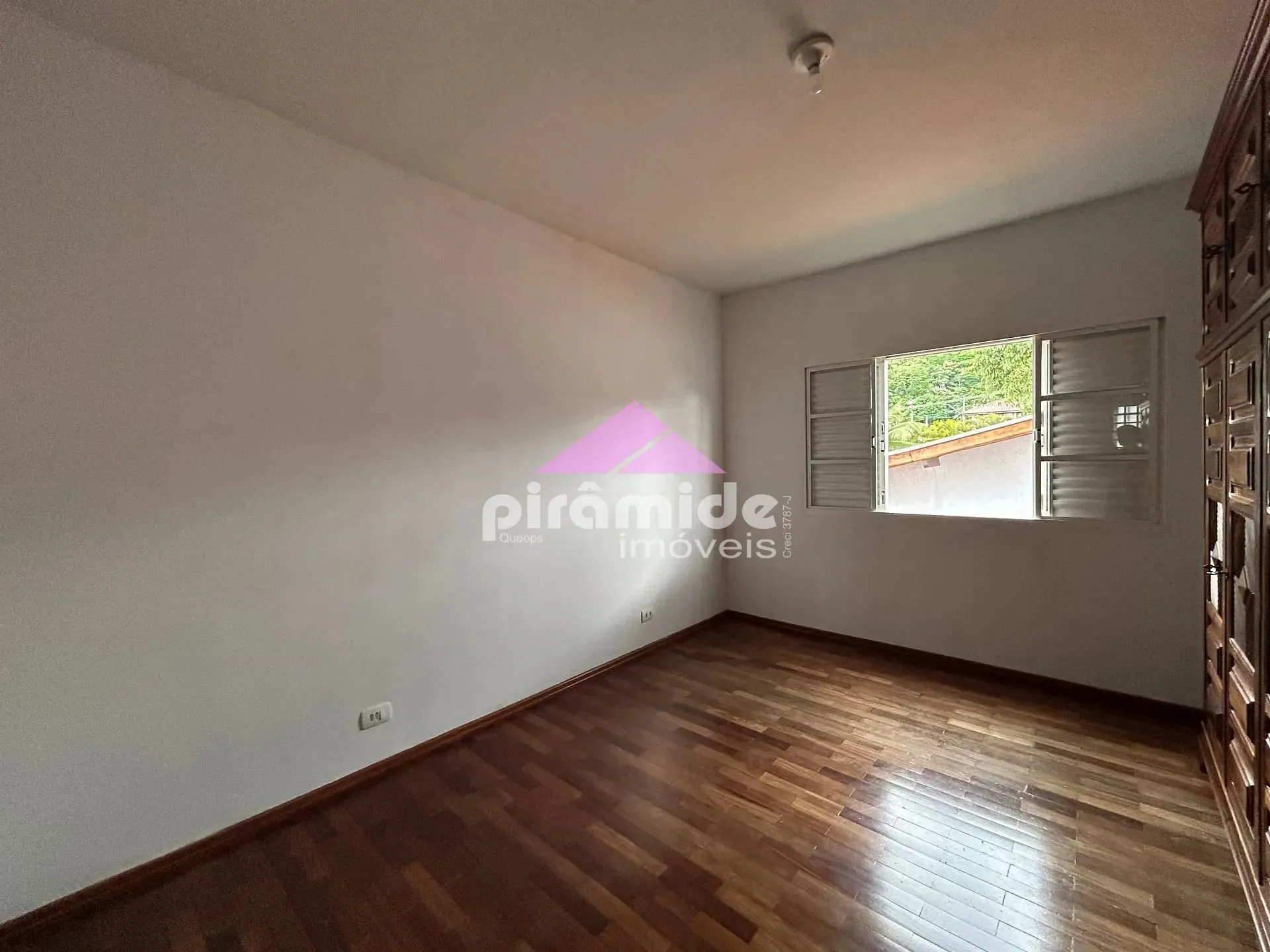 Casa, 4 quartos, 298 m² - Foto 41