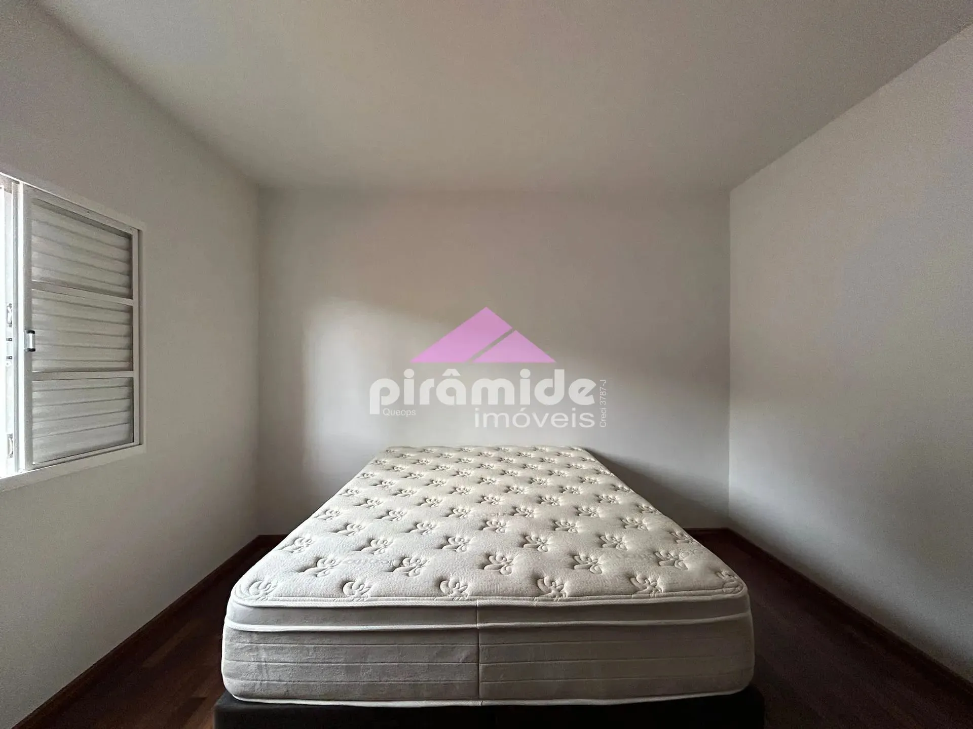 Casa, 4 quartos, 298 m² - Foto 43