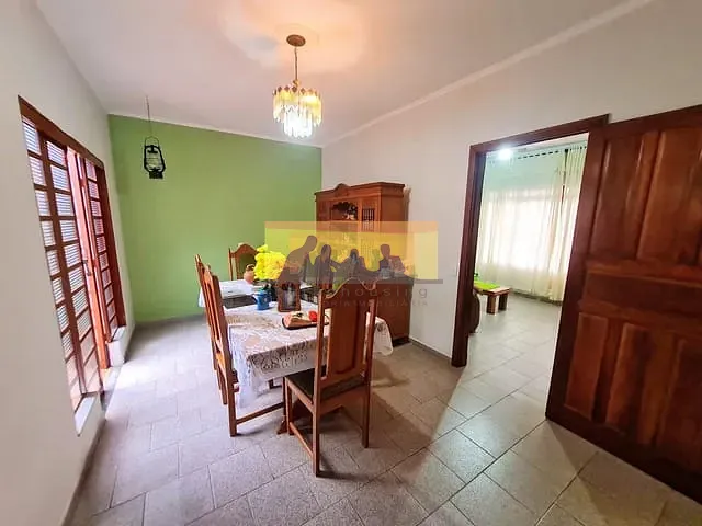 Casa com 300m² 3 quartos e 3 banheiros, à venda, no bairro Jardim do Sol em Campinas