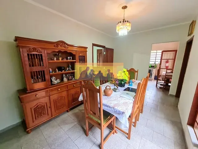 Casa com 300m² 3 quartos e 3 banheiros, à venda, no bairro Jardim do Sol em Campinas